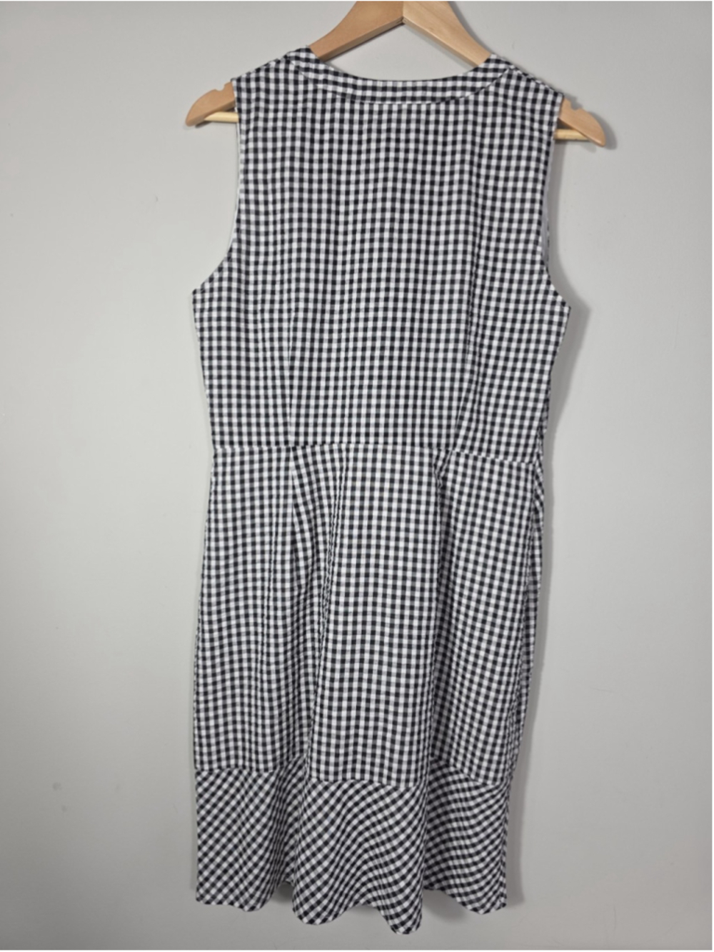 Vineyard Vines Gingham Seersucker Dress 10 Preppy Coastal Romantic NWT $148 - Picture 4 of 15